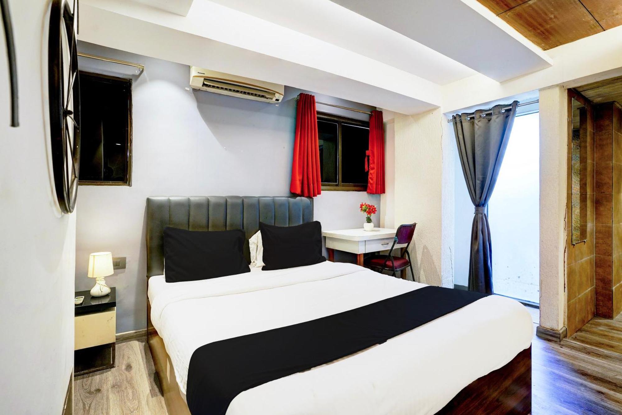 Super Hotel O Seawoods Near Palm Beach Road Formerly Sai Roop Navi Mumbai Exteriör bild